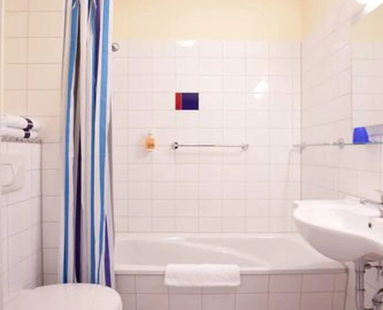 Hotel Hanseport Amburgo Germania